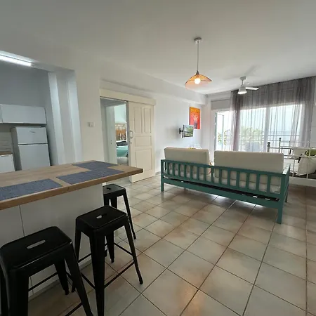 克拉萨斯海滩酒店 拉纳卡