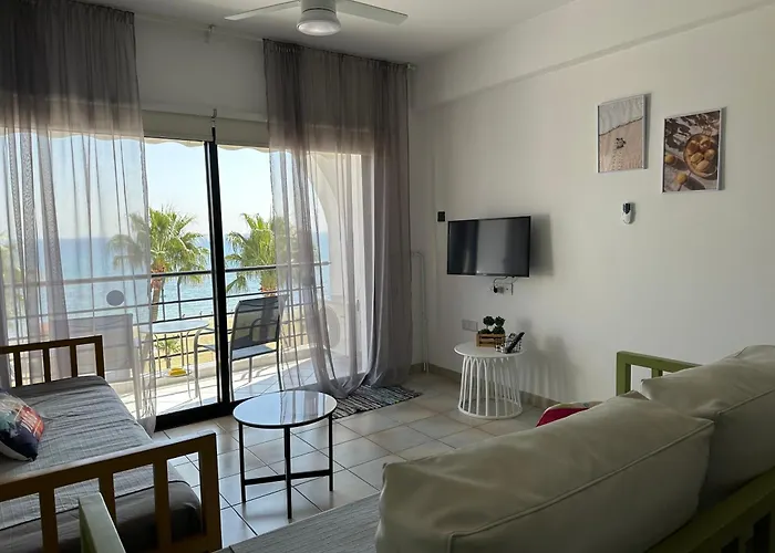 Apartment Krasas Larnaca