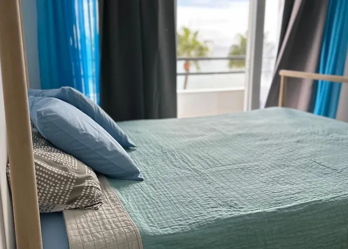 アパート クラサス ビーチ ラルナカ