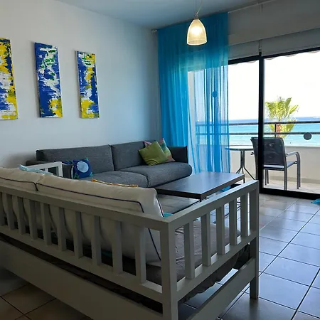 شقة كراساس بيتش